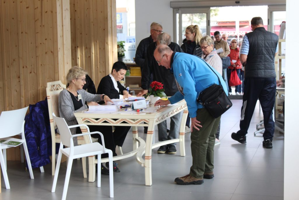 Eduskuntavaalien ennakkoäänestys onnistuu Espanjassa