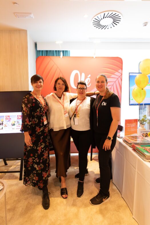 Kuva: Alma Ulvelin, Katja Enarvi, Heidi Petrelli ja Maria Larjasto.